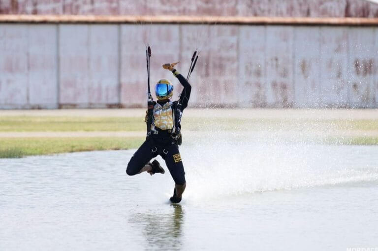 إيطاليا.. الإمارات تحرز 6 ميداليات في بطولة العالم للقفز بالمظلات