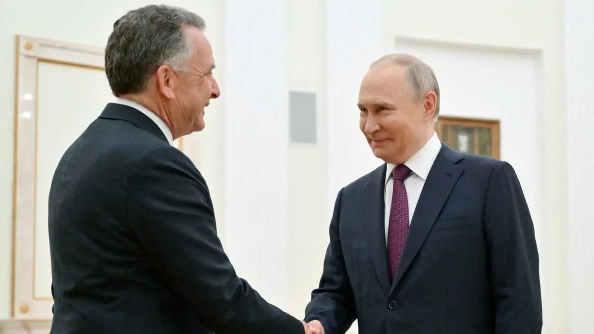Putin receives Witkov in Moscow