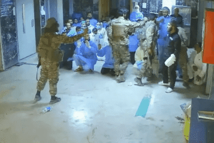 سوريا.. فيديو يوثق عملية إعدام ميداني داخل مستشفى السويداء