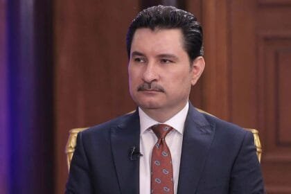 العراق.. الخارجية تعترض رسمياً على تصريحات السفير البريطاني