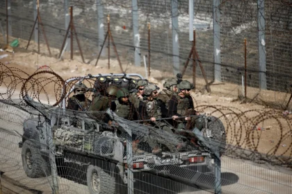 سيارات إسرائيلية تتوغل بريف القنيطرة.. وتفتيش مواقع 