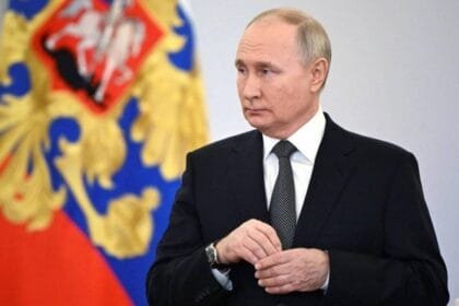 بوتين.. أول زعيم روسي يزور ولاية ألاسكا