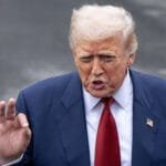 شكك في جدواها.. ترامب يلوّح بفرض عقوبات جديدة على روسيا