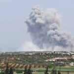 قتلى وجرحى بانفجار مستودع أسلحة في إدلب