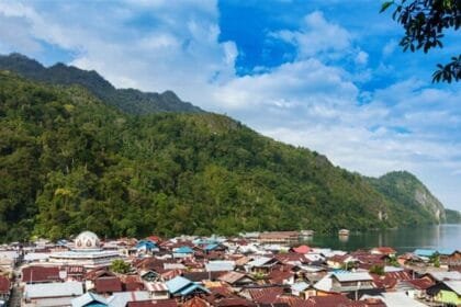 زلزال بقوة 6.3 درجات يضرب بابوا في شرق إندونيسيا