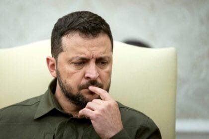 سألتقي ترامب الإثنين.. زيلينسكي: ندعم عقد قمة ثلاثية