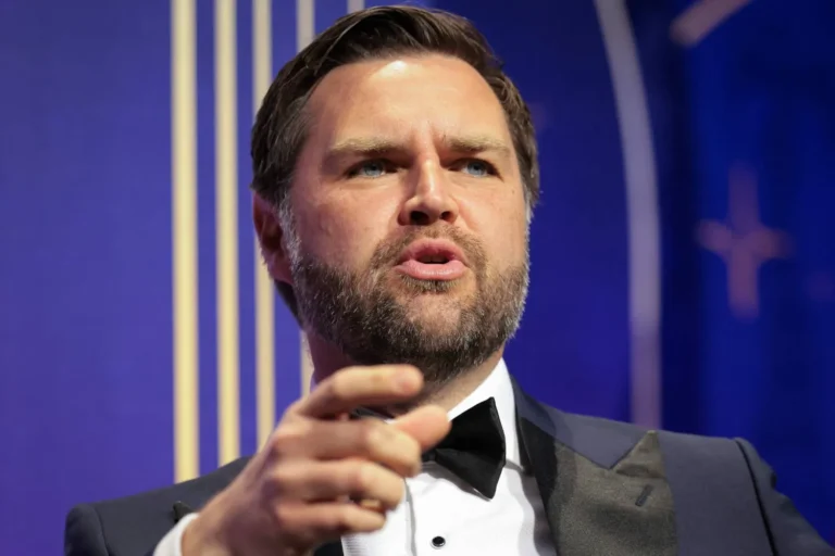 نائب ترامب: روسيا قدمت تنازلات كبيرة لإنهاء الحرب 