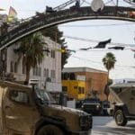 الجيش الإسرائيلي يقتحم نابلس.. ويفرض حصاراً على المواطنين