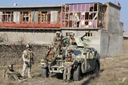 الصين تعلق على تصريحات ترامب بشأن العودة إلى أفغانستان