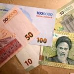 The Iranian currency fell to its lowest level after the return of sanctions