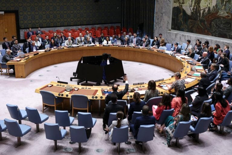 UN Security Council votes against lifting sanctions on Iran