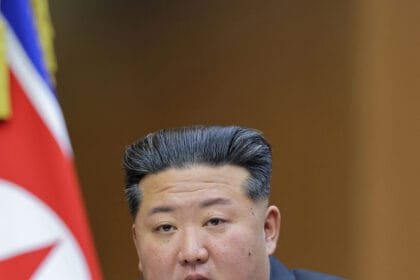 كيم جونغ أون: كوريا الشمالية حصلت على أسلحة سرية "جديدة"