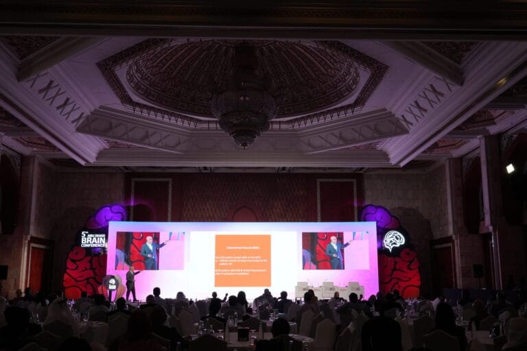 With the participation of more than 450 international doctors and experts: The fifth conference on brain diseases begins in Abu Dhabi.