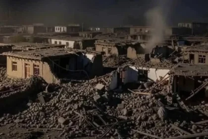 تقارير تتحدث عن مئات القتلى والجرحى في زلزال أفغانستان 