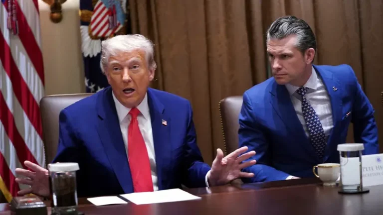 اجتماع عسكري أمريكي رفيع جداً يقلق الخبراء