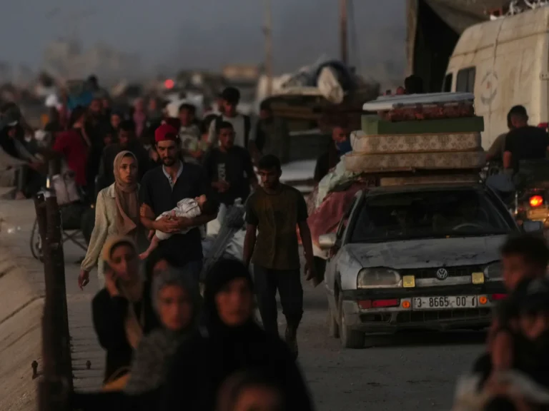 حادثة مثيرة للجدل.. سائق في تركيا يرش سيدة بغاز الفلفل