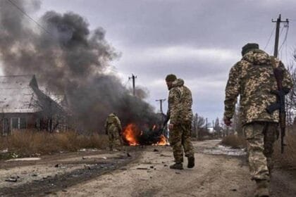 دونيتسك.. القوات الروسية تسيطر على بلدتين جديدتين 