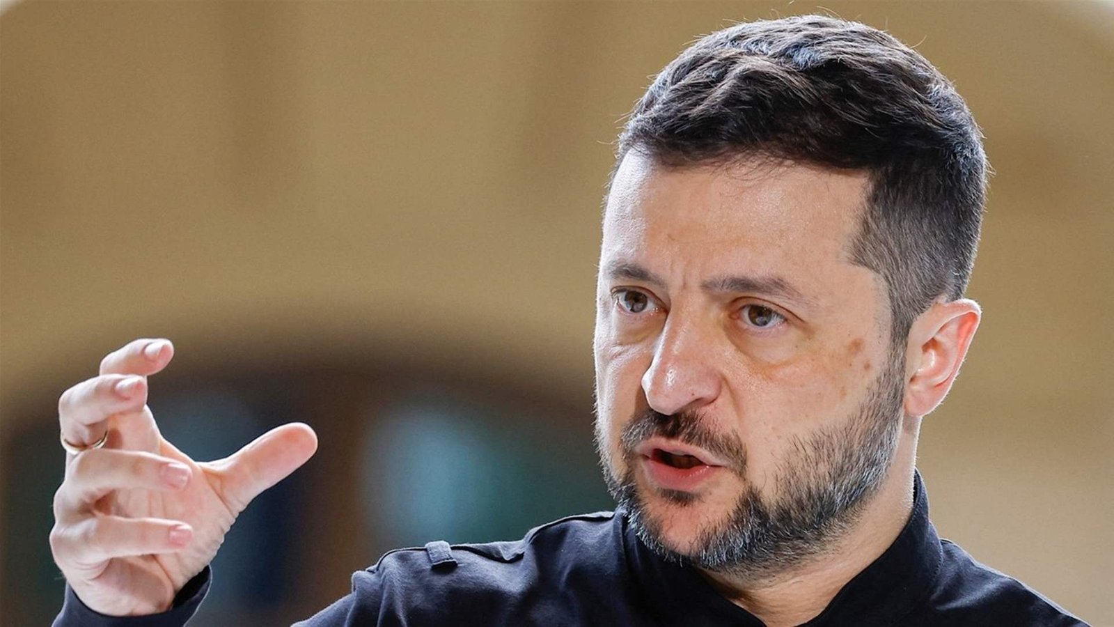 Zelensky calls for accelerating work on security guarantees for Ukraine 