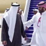 في زيارة أخوية.. محمد بن زايد يصل السعودية  