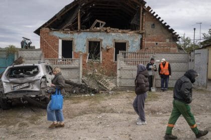 القوات الروسية تسيطر على بلدة جديدة في خاركيف