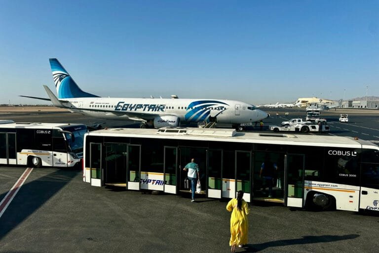 Setting a date for signing the Gaza agreement