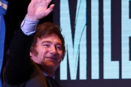 حزب ميلي يفوز بأغلبية كاسحة في انتخابات التجديد النصفي بالارجنتين