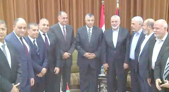 Hamas and Fatah meet in Cairo