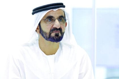 محمد بن راشد: "طيران الإمارات".. 40 عاماً تنقل البشر وأحلامهم إلى دبي