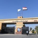 إسرائيل تقرر عدم فتح معبر رفح وتقليص المساعدات الإنسانية