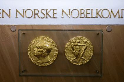 ما احتمالات فوز ترامب.. منافسة مفتوحة على جائزة نوبل للسلام