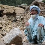 أشرف غني يعزي في ضحايا زلزال الشمال الأفغاني