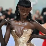 العارضة السودانية الأمريكية أنوك ياي