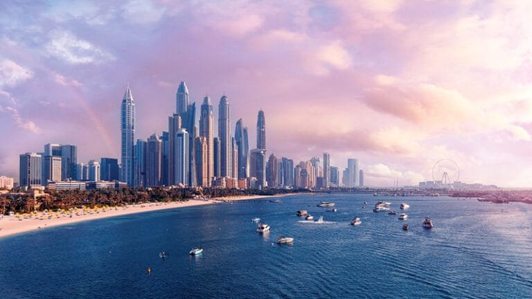 56 projects comprising 13.9 thousand rooms by the end of the third quarter. 22% increase in the number of hotel rooms "under construction" in Dubai