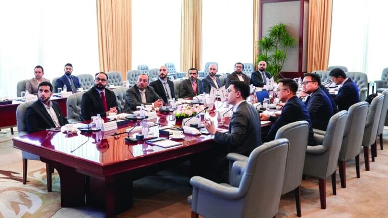 Dubai Roads reviews global innovation experiences in China