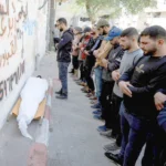 مقتل 3 فلسطينيين فيThree Palestinians killed in Gaza as shelling intensifies on Khan Younis and the city غزة مع اتساع القصف على خان يونس والمدينة