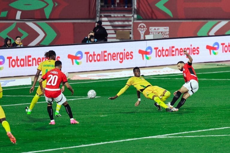 Mohamed Salah leads Egypt to a dramatic victory over Zimbabwe in the Africa Cup of Nations