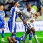 العين يسقط في فخ التعادل أمام النصر في الدوري الإماراتي