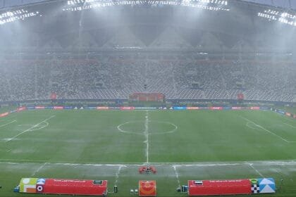Breaking: Heavy rain delays the start of the second half of the UAE vs Saudi Arabia match