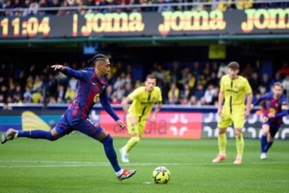 Barcelona defeats Villarreal and strengthens its lead in the Spanish League standings