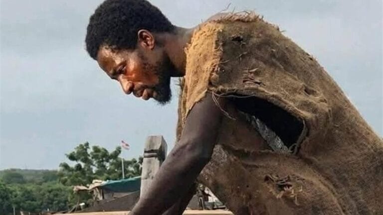 مدّعي النبوة في غانا يثير الجدل: قصة “إيبوه نوح” وسفن الطوفان المزعومة