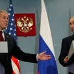 وثائق الأمن القومي الأمريكي: بوتين حذر بوش من طموحات طهران النووية .. "لا شك أنهم يريدون القنبلة"