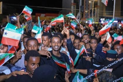 واشنطن تبدأ تدقيقاً واسعاً في تجنيس الصوماليين.. مخاوف من "نزع الجنسية" والترحيل القسري