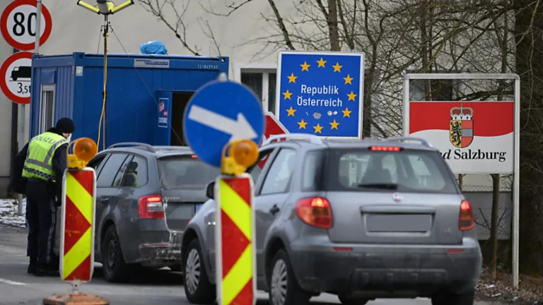 النمسا تمدد مراقبة الحدود المشددة حتى منتصف 2026 لتعزيز الأمن والاستقرار الإقليمي