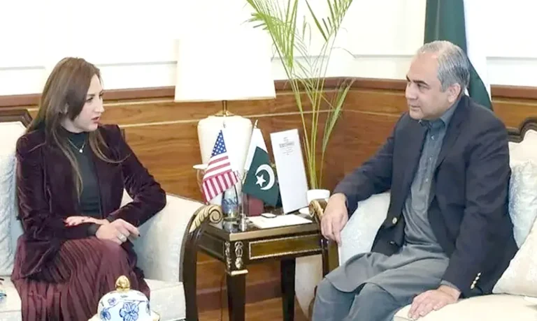 باكستان والولايات المتحدة تتفقان على تعميق التعاون الأمني ومكافحة الهجرة غير الشرعية