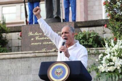 رجل ترامب “عصفورة” يهزم نصرالله في هندوراس: تمدد اليمين وتراجع اليسار يغيّر المشهد السياسي