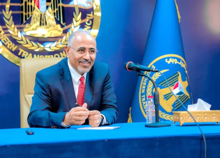 عيدروس الزبيدي رئيس المجلس الانتقالي الجنوبي1