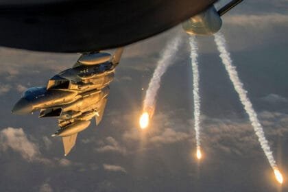 عملية "عين الصقر" .. غارات أمريكية مكثفة تهز وسط سوريا انتقاما لمقتل جنديين في تدمر