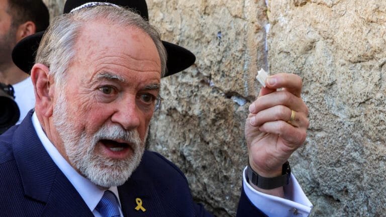 السفير الأمريكي لدى إسرائيل: لا أحد يريد الحرب.. وعلى إيران التراجع عن طموحاتها النووية