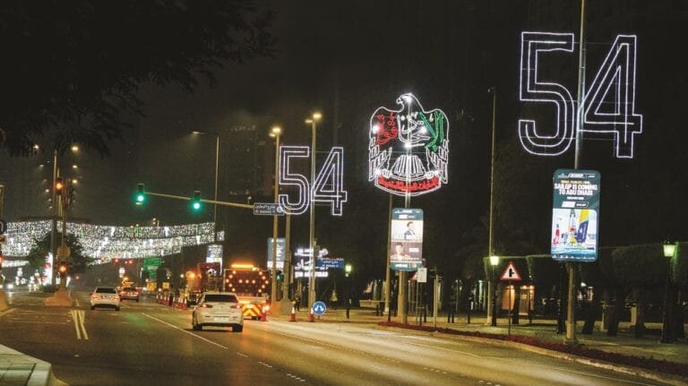 ديانا حداد وشمة حمدان وبلقيس يضيئون ليالي دبي في عيد الاتحاد الـ 54