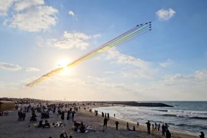 Dazzling air shows sweep across the skies of the UAE in celebration of the Day of Resolve